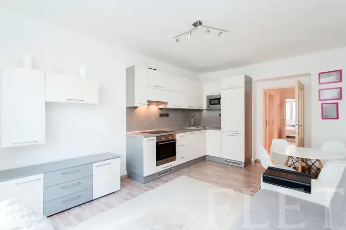 Prodej bytu 2+kk, Praha - Libeň, Františka Kadlece, 44 m2