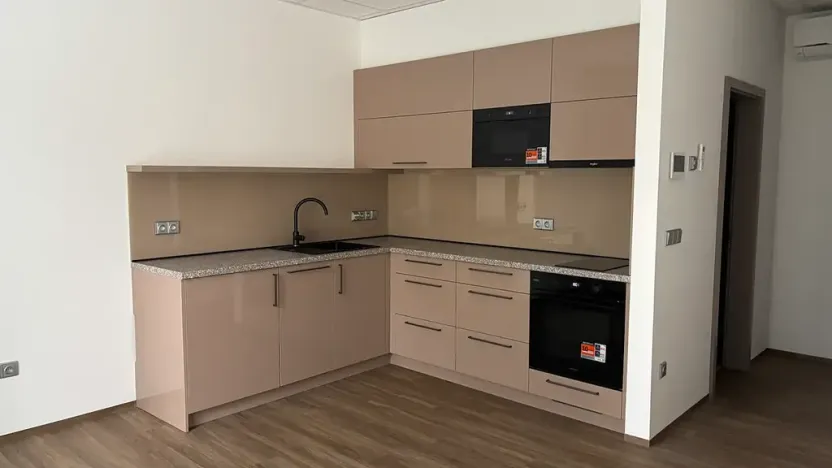 Pronájem bytu 1+kk, Prostějov, Melantrichova, 32 m2