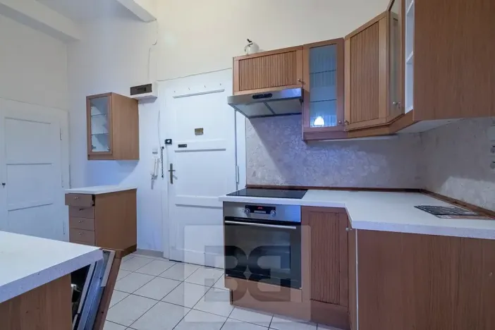 Pronájem bytu 2+1, Praha - Holešovice, U Uranie, 50 m2
