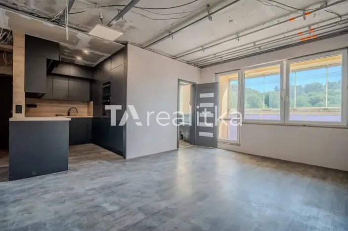 Prodej bytu 4+kk, Třinec, Sosnová, 77 m2