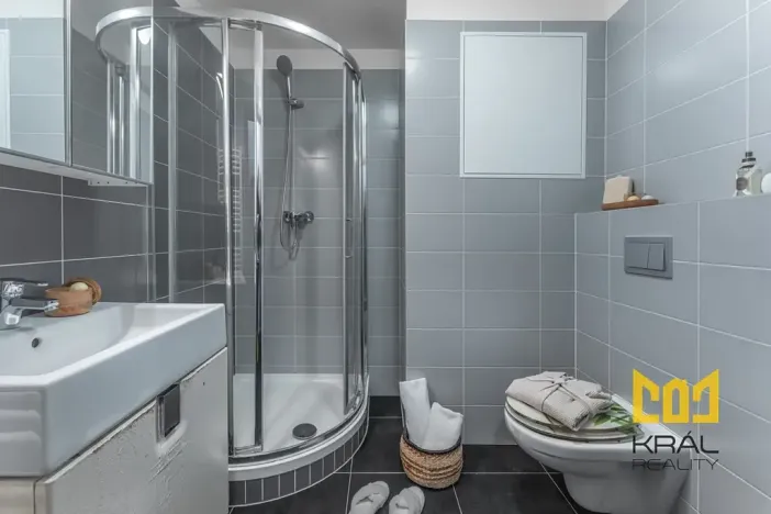 Pronájem bytu 1+kk, Praha - Hostivař, Rižská, 35 m2