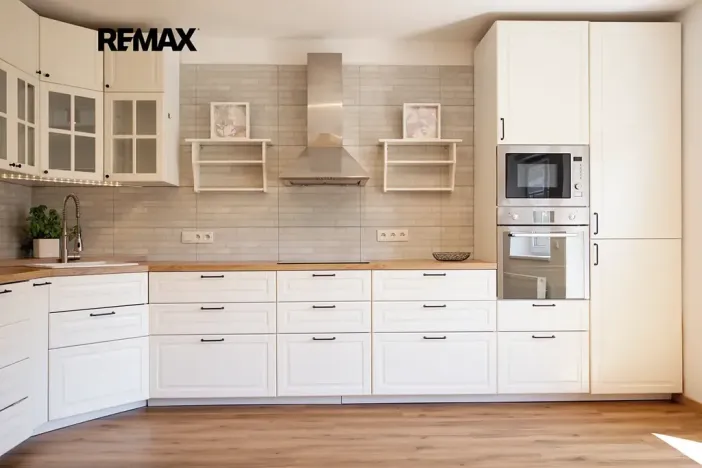 Prodej bytu 3+kk, Červený Újezd, Za Statkem, 68 m2