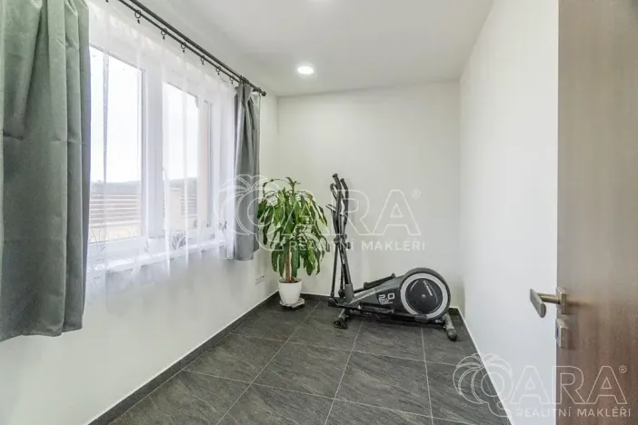 Prodej rodinného domu, Rožmitál pod Třemšínem, 180 m2