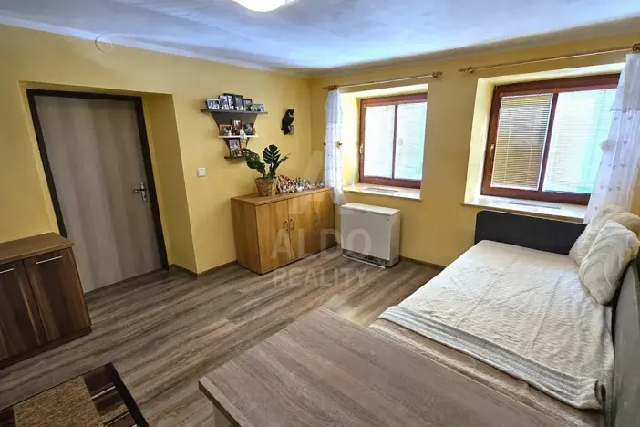 Prodej atypického bytu, Kamenice nad Lipou, Dobšova, 87 m2