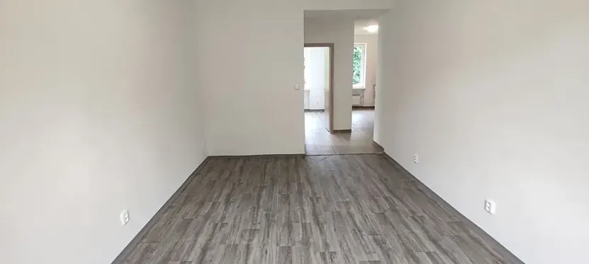 Pronájem bytu 2+1, Cheb, 60 m2