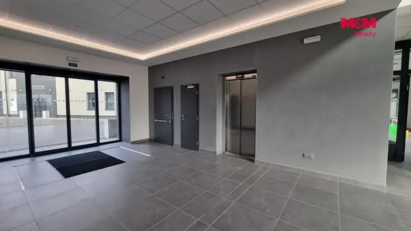 Pronájem kanceláře, Český Těšín, Jablunkovská, 66 m2