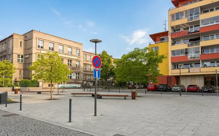 Prodej bytu 3+1, Kladno, nám. Edvarda Beneše, 52 m2