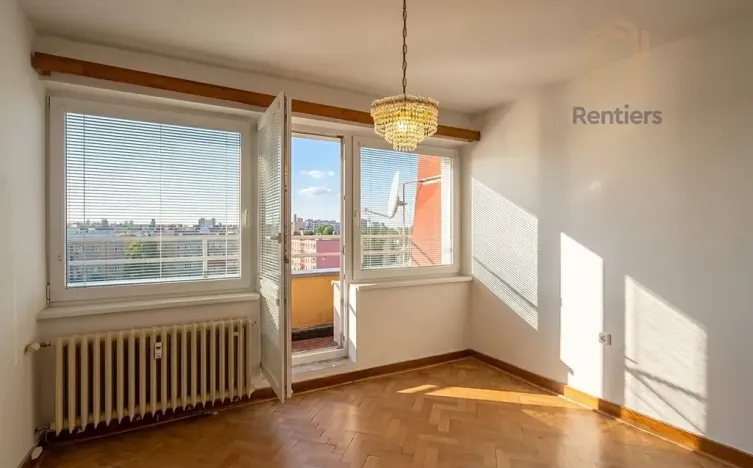 Prodej bytu 3+1, Kladno, nám. Edvarda Beneše, 52 m2