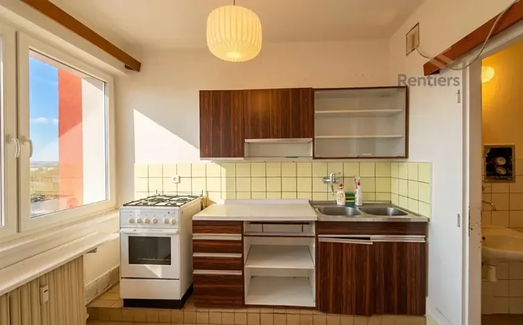 Prodej bytu 3+1, Kladno, nám. Edvarda Beneše, 52 m2