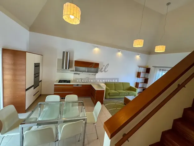 Prodej rodinného domu, Hostěnice, 142 m2
