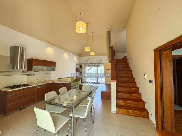 Prodej rodinného domu, Hostěnice, 142 m2