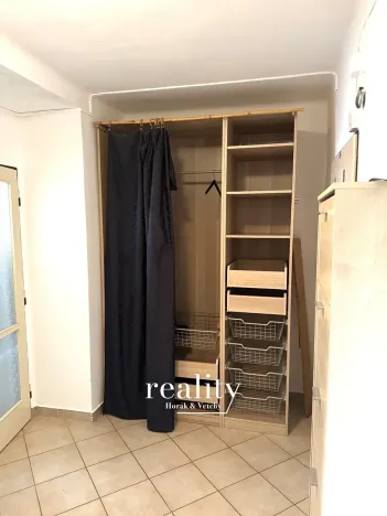 Pronájem bytu 1+1, Pardubice, Josefa Ressla, 43 m2