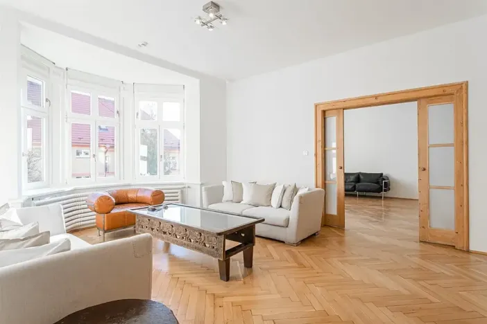 Pronájem bytu 4+1, Praha - Vinohrady, Hradešínská, 120 m2