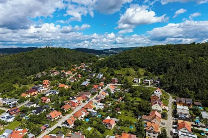 Prodej pozemku pro bydlení, Kuřim, Vrchlického, 1276 m2