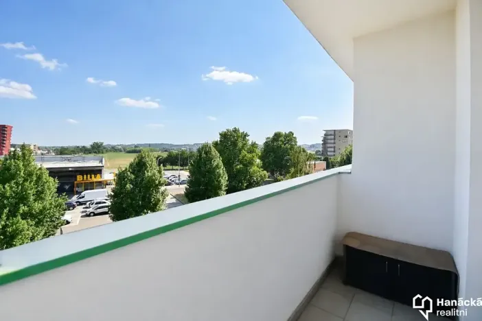 Prodej bytu 2+1, Olomouc, Jeremiášova, 56 m2