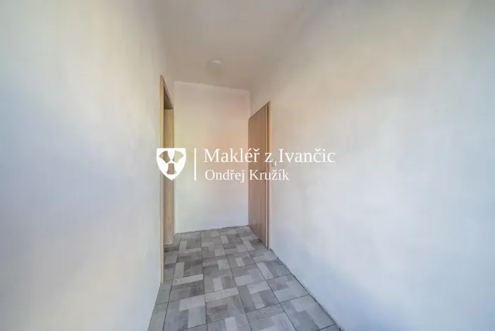 Prodej bytu 2+kk, Počenice-Tetětice - Počenice, 33 m2