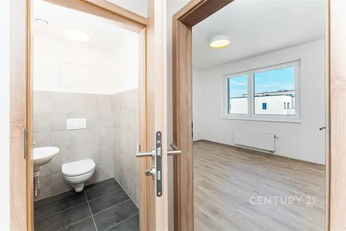 Pronájem bytu 3+kk, Praha, Arnošta Staňka, 66 m2