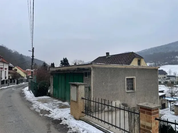 Prodej podílu rodinného domu, Svatý Jan pod Skalou, 167 m2