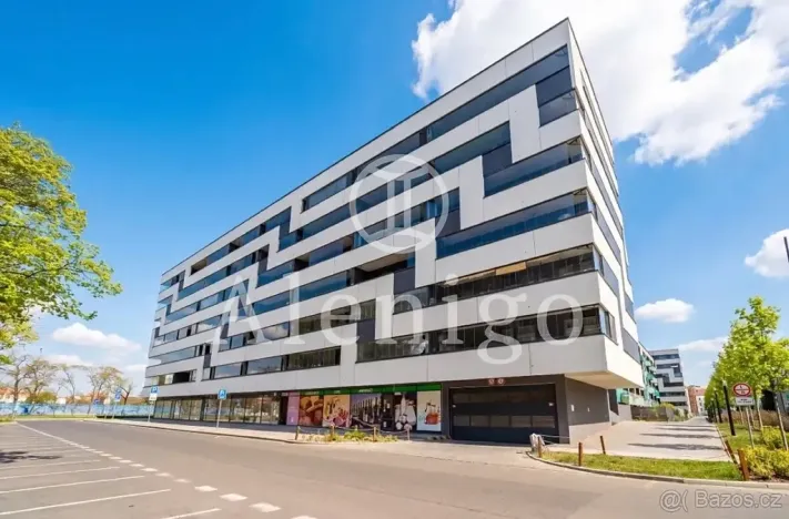 Prodej bytu 2+kk, Praha - Holešovice, U průhonu, 59 m2