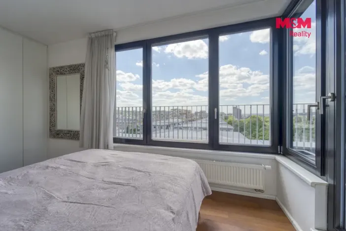Prodej bytu 3+kk, Praha - Vysočany, Sousedíkova, 72 m2