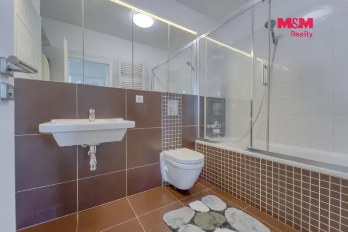 Prodej bytu 3+kk, Praha - Vysočany, Sousedíkova, 72 m2