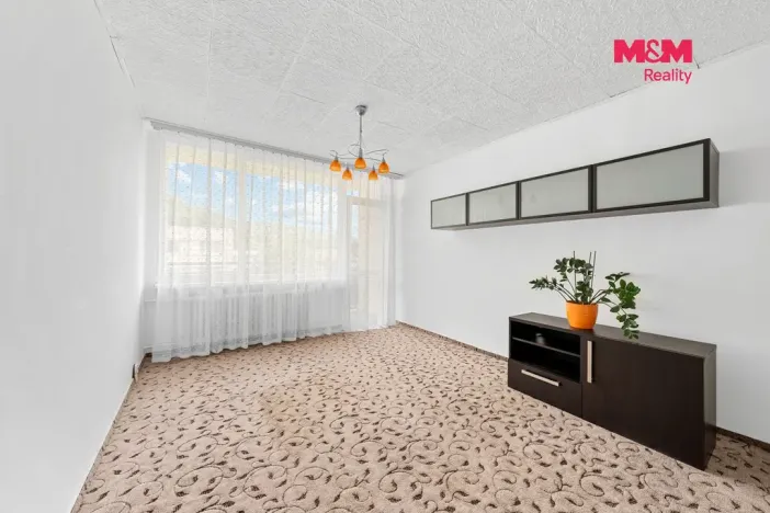 Prodej bytu 2+1, Povrly, Sídliště II, 58 m2
