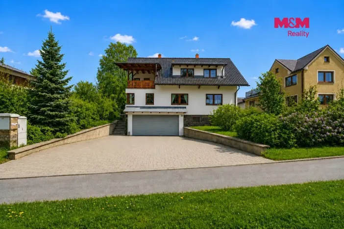 Prodej rodinného domu, Deštné v Orlických horách, 400 m2