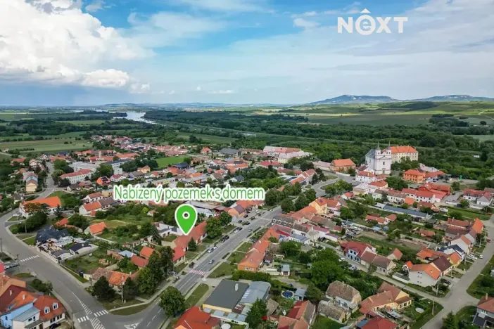 Prodej rodinného domu, Drnholec, nám. Svobody, 210 m2