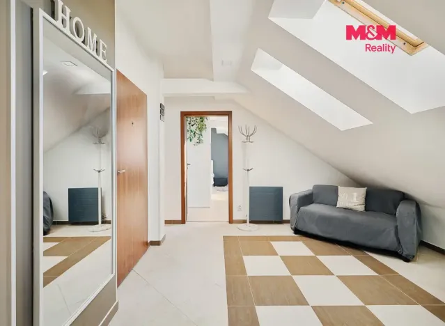 Prodej bytu 3+kk, Praha, Stochovská, 80 m2