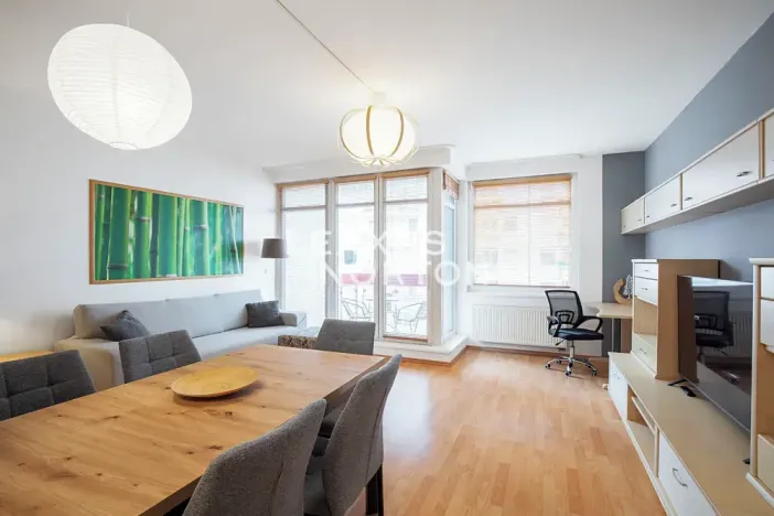 Pronájem bytu 3+kk, Praha - Libeň, Nad Okrouhlíkem, 102 m2