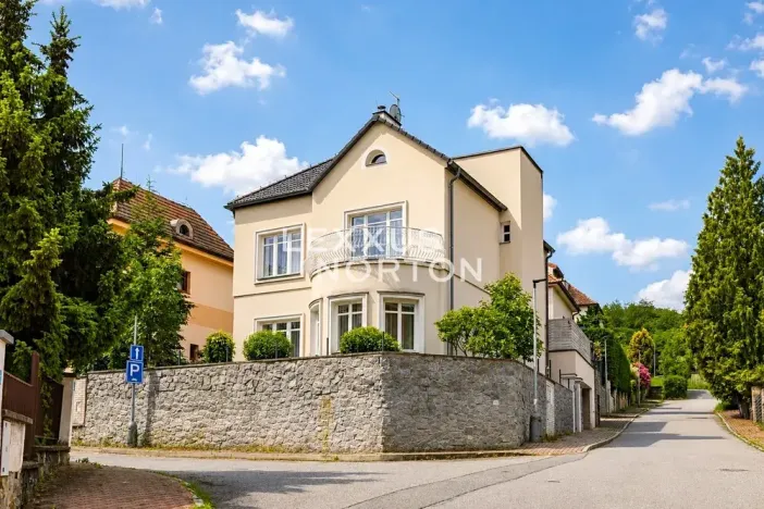 Prodej vily, Praha - Velká Chuchle, Strmý vrch, 289 m2