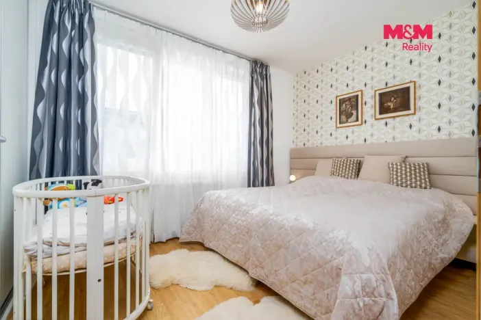 Prodej bytu 3+kk, Praha - Čakovice, Theinova, 91 m2