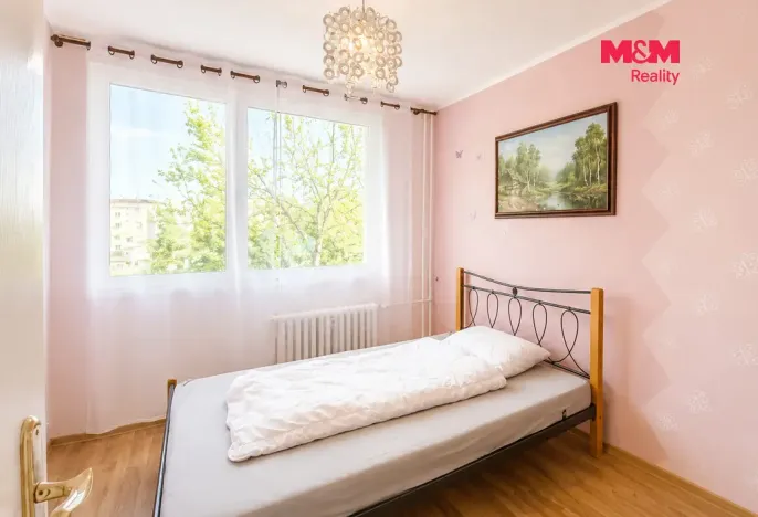 Pronájem bytu 3+1, Praha - Strašnice, Pod strání, 71 m2