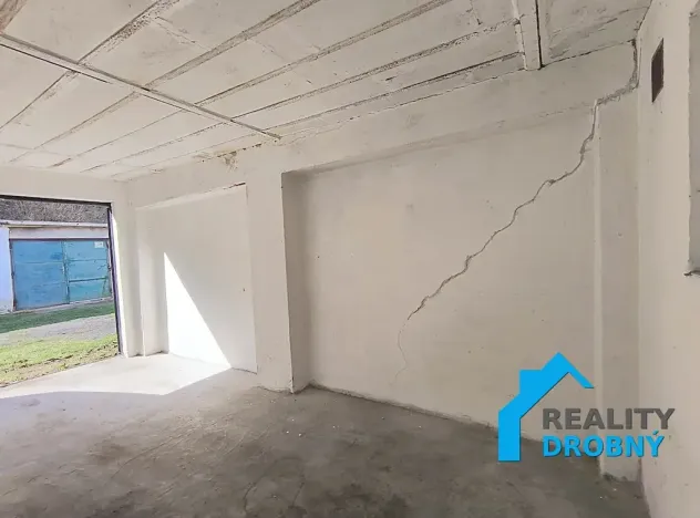 Pronájem garáže, Ústí nad Labem, Čajkovského, 18 m2