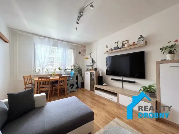 Prodej bytu 3+1, Děčín, U Tvrze, 65 m2