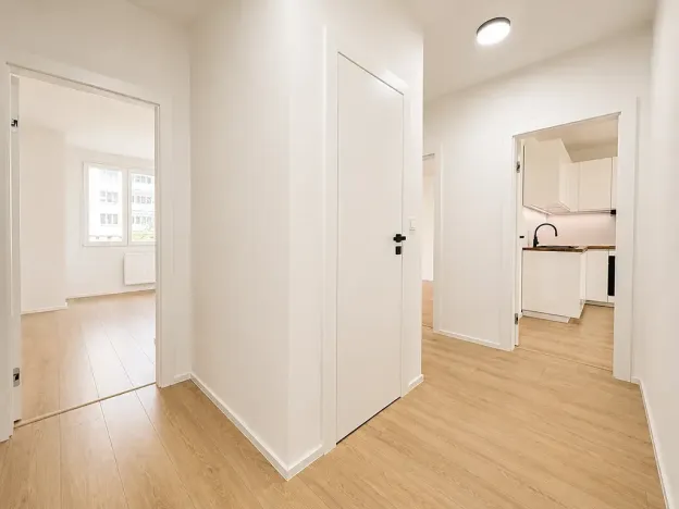 Prodej bytu 3+kk, Praha - Kamýk, Olbramovická, 68 m2