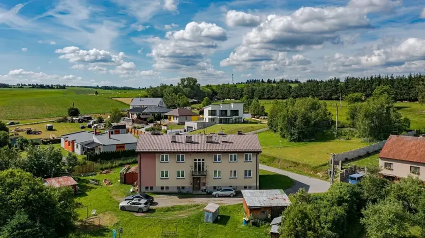 Prodej bytu 2+1, Nové Hrady, 75 m2