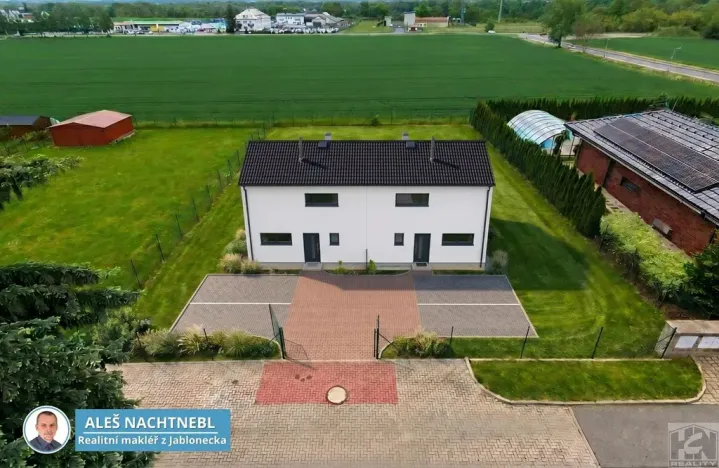 Prodej rodinného domu, Mnichovo Hradiště, Akátová, 179 m2
