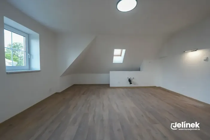 Prodej bytu 4+1, Polička, E. Beneše, 117 m2