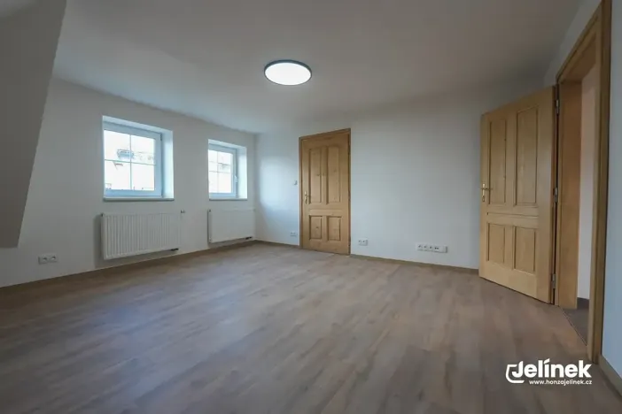 Prodej bytu 4+1, Polička, E. Beneše, 117 m2