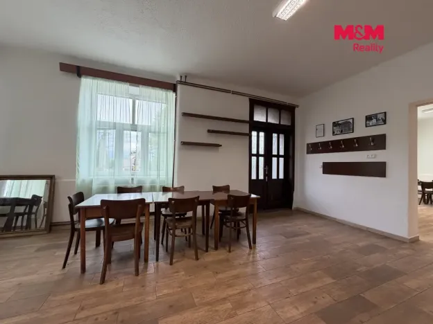 Pronájem restaurace, Vřesovice, 125 m2
