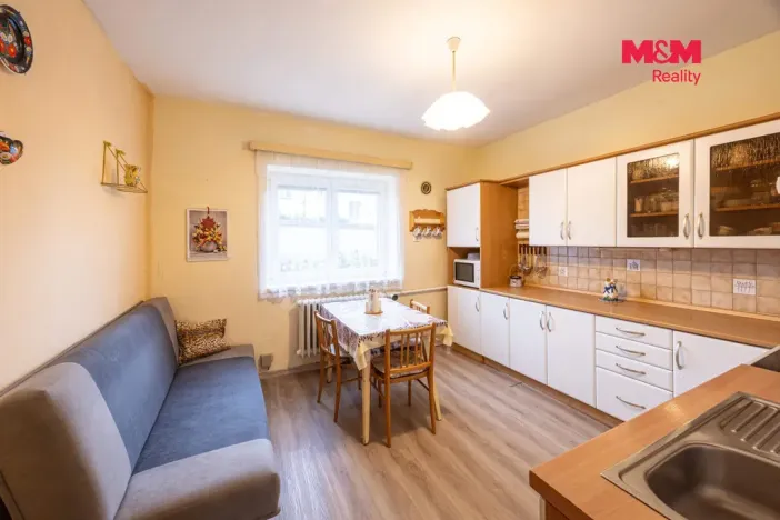 Prodej rodinného domu, Kout na Šumavě, 174 m2