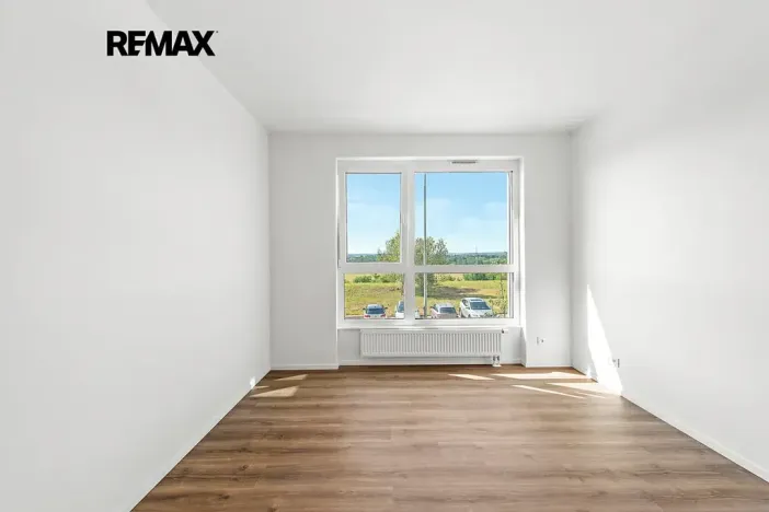 Prodej bytu 2+kk, Praha - Černý Most, Arnošta Valenty, 49 m2