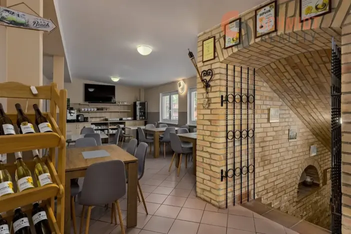Prodej ubytování, Podivín, 450 m2