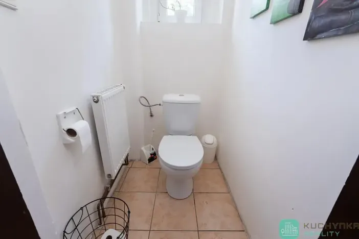 Prodej vícegeneračního domu, Hrob, 346 m2