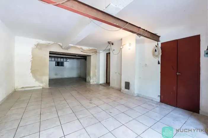 Prodej vícegeneračního domu, Hrob, 346 m2