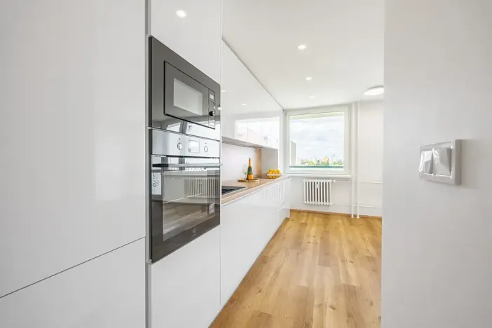 Prodej bytu 4+kk, Praha - Troja, Svídnická, 90 m2