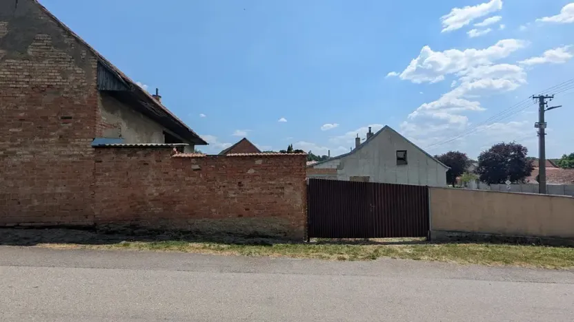Prodej pozemku pro bydlení, Kučerov, 1639 m2