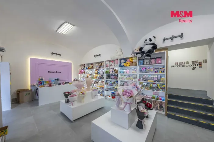 Pronájem obchodního prostoru, Kolín - Kolín III, Legerova, 61 m2