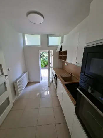 Pronájem bytu 2+1, Brno, Skorkovského, 42 m2